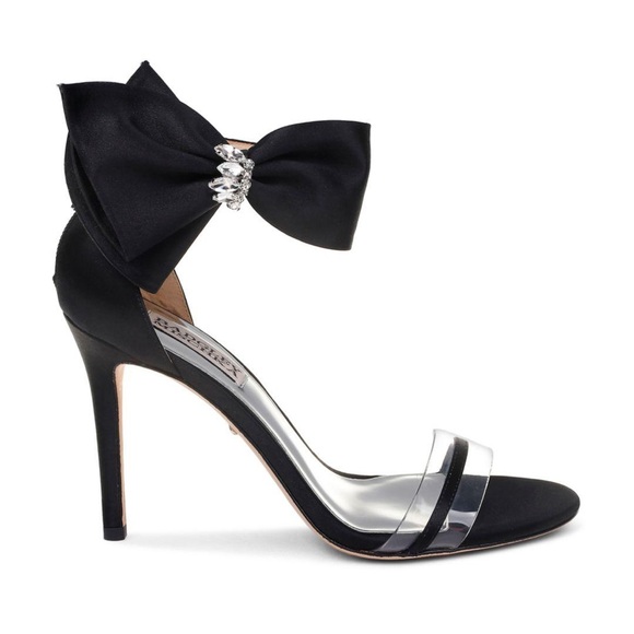 Badgley Mischka Fran Bow Ankle Strap Sandal.Black - Picture 3 of 9